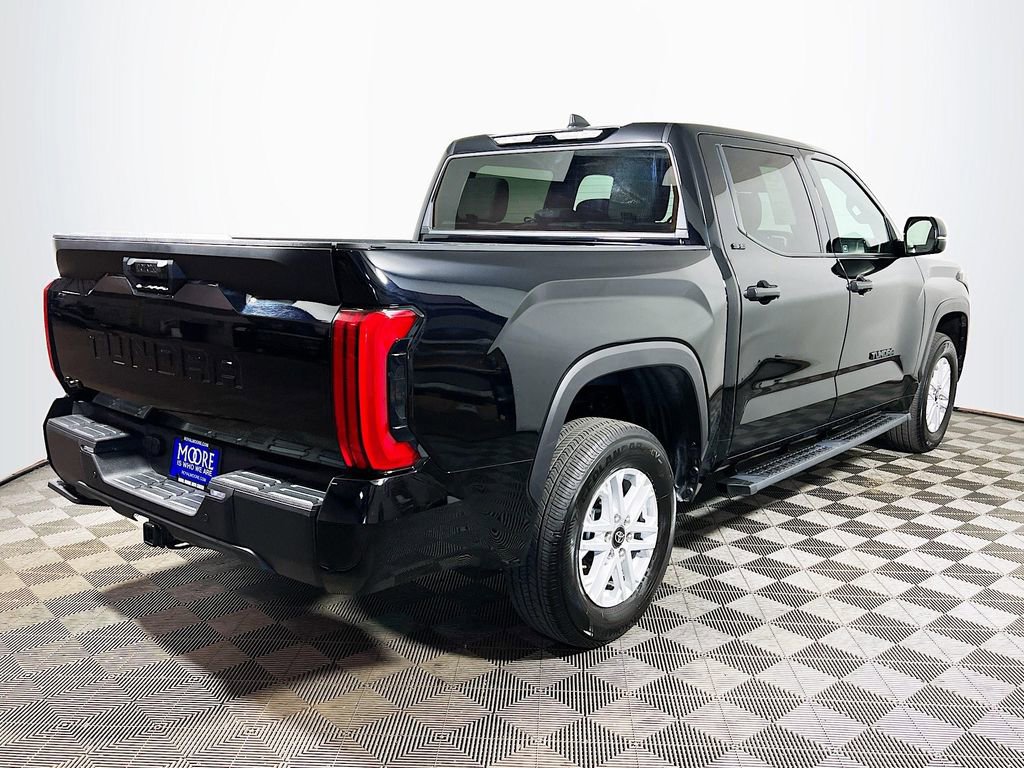 Used 2025 Toyota Tundra SR5 w/ SR5 Convenience Package AWD/4WD image 8
