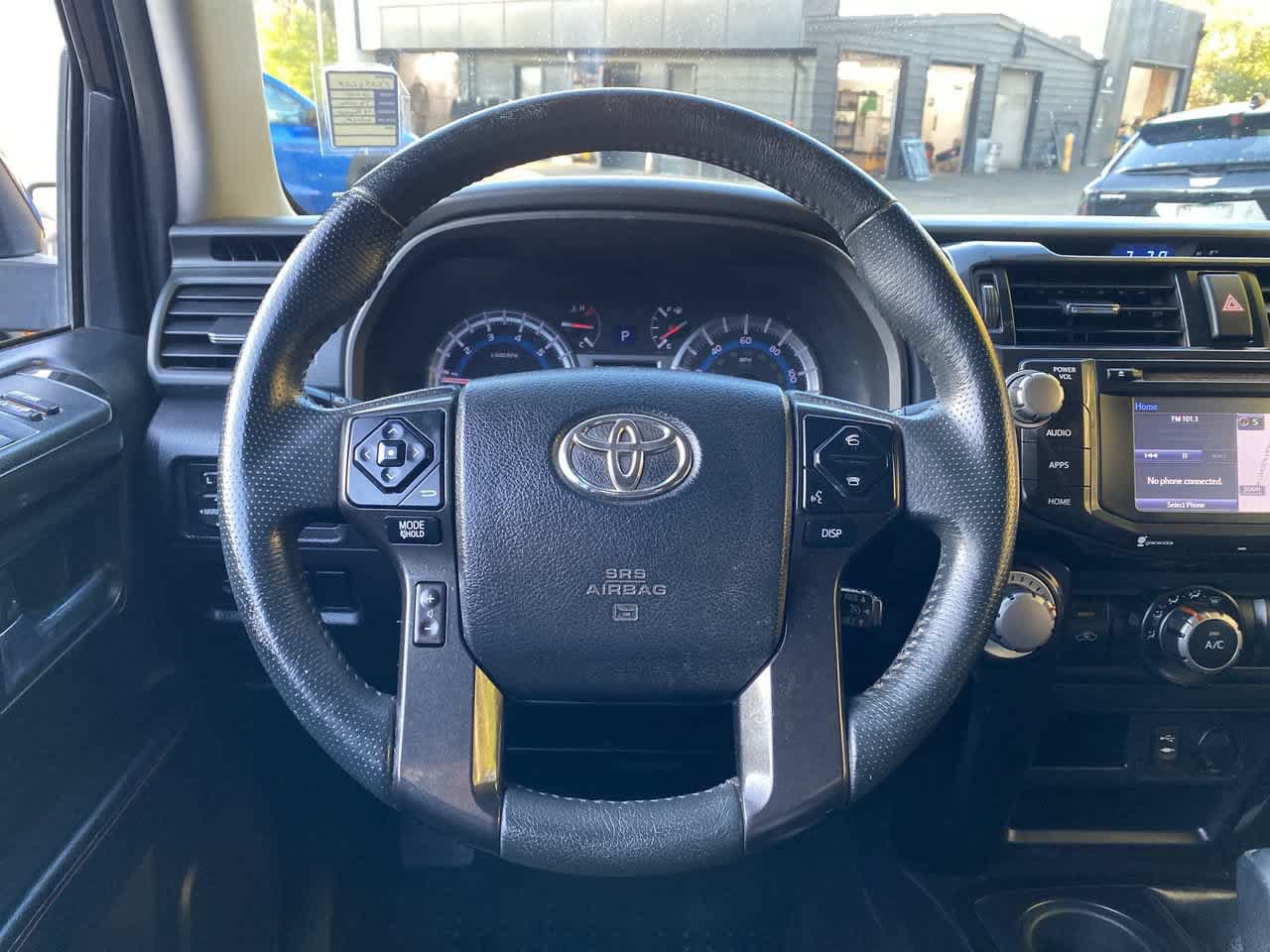 Used 2015 Toyota 4Runner TRD Pro AWD/4WD image 18
