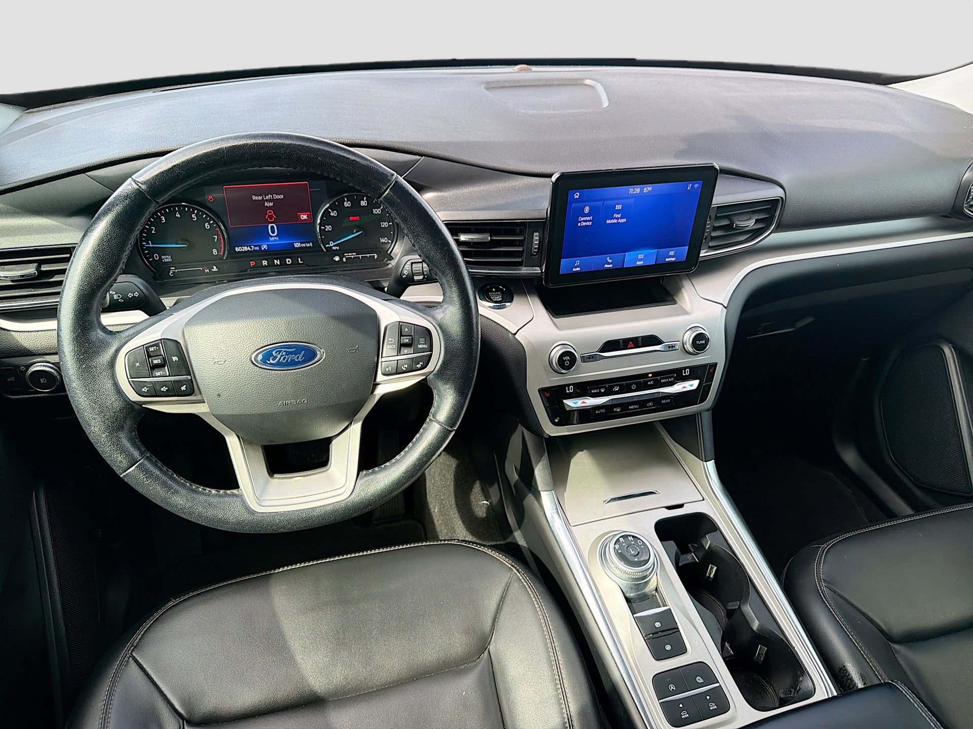 Used 2021 Ford Explorer XLT w/ Equipment Group 202A RWD image 25