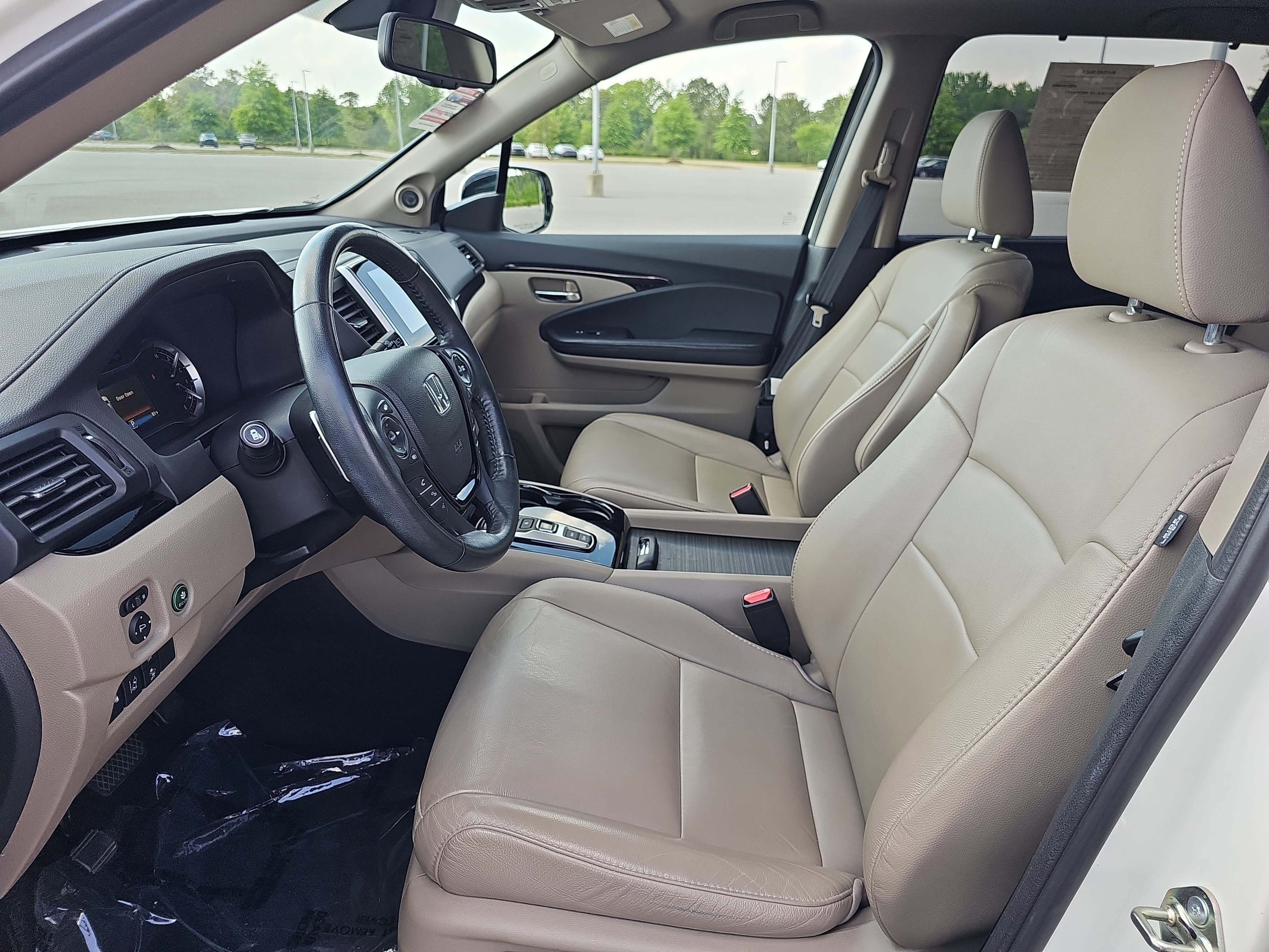 Used 2018 Honda Pilot Touring image 15