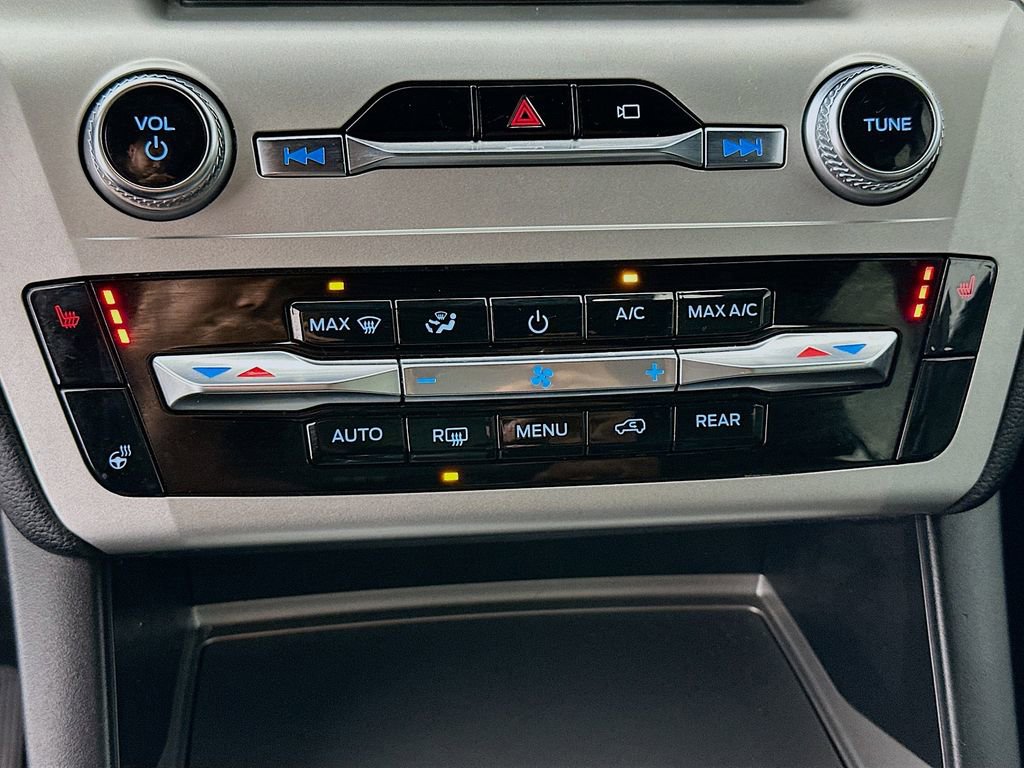 Used 2022 Ford Explorer Timberline image 16