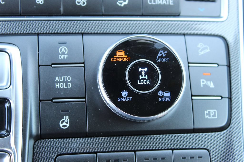 Used 2023 Hyundai Santa Fe Limited AWD/4WD image 23