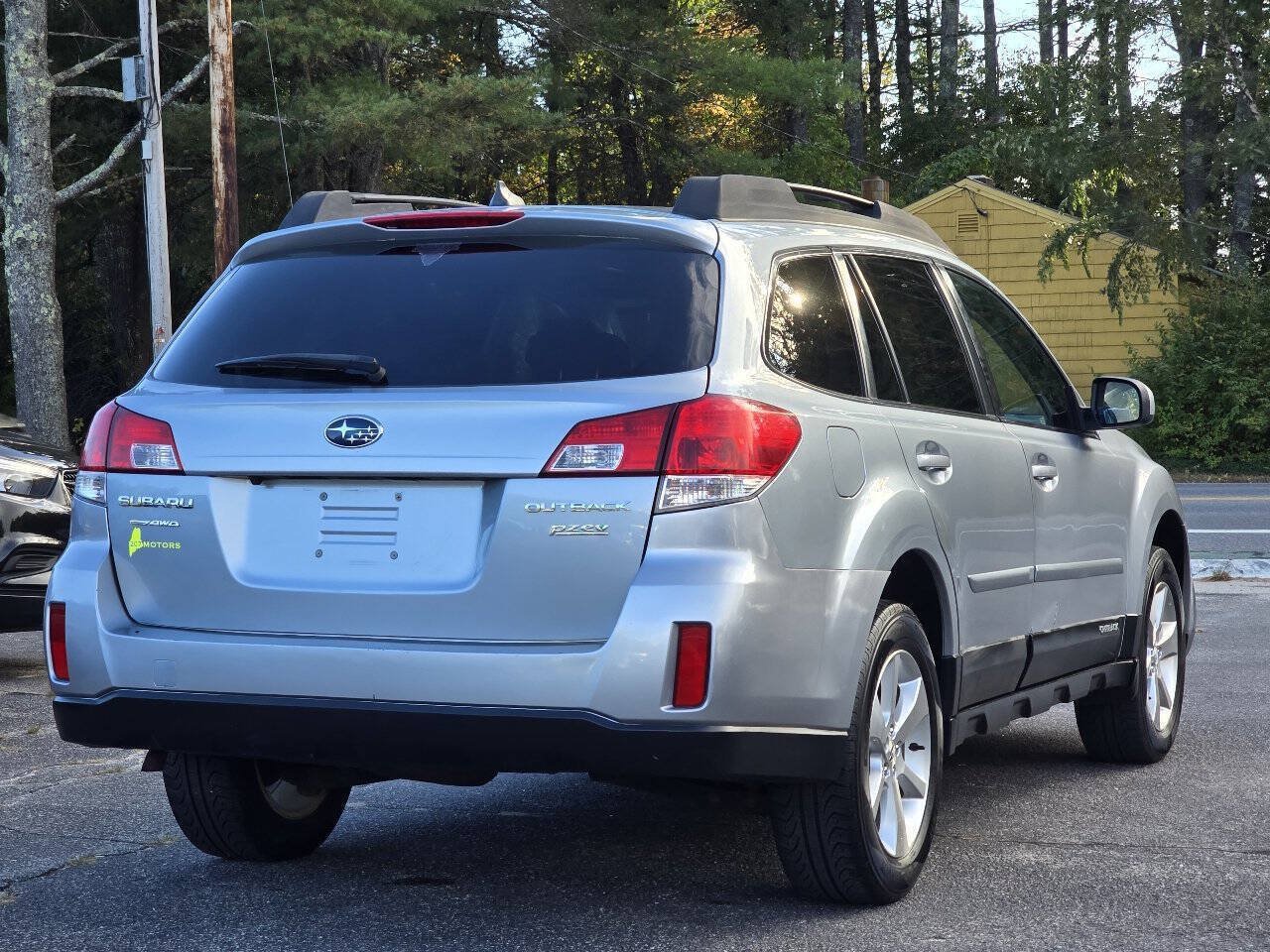 Used 2014 Subaru Outback 2.5i Limited w/ Moonroof Package AWD/4WD image 5
