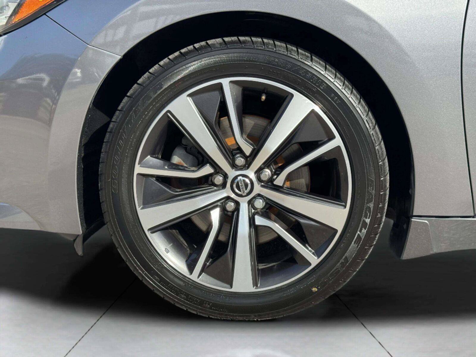 Used 2020 Nissan Maxima 3.5 SL w/ Floor Mat Group FWD image 59