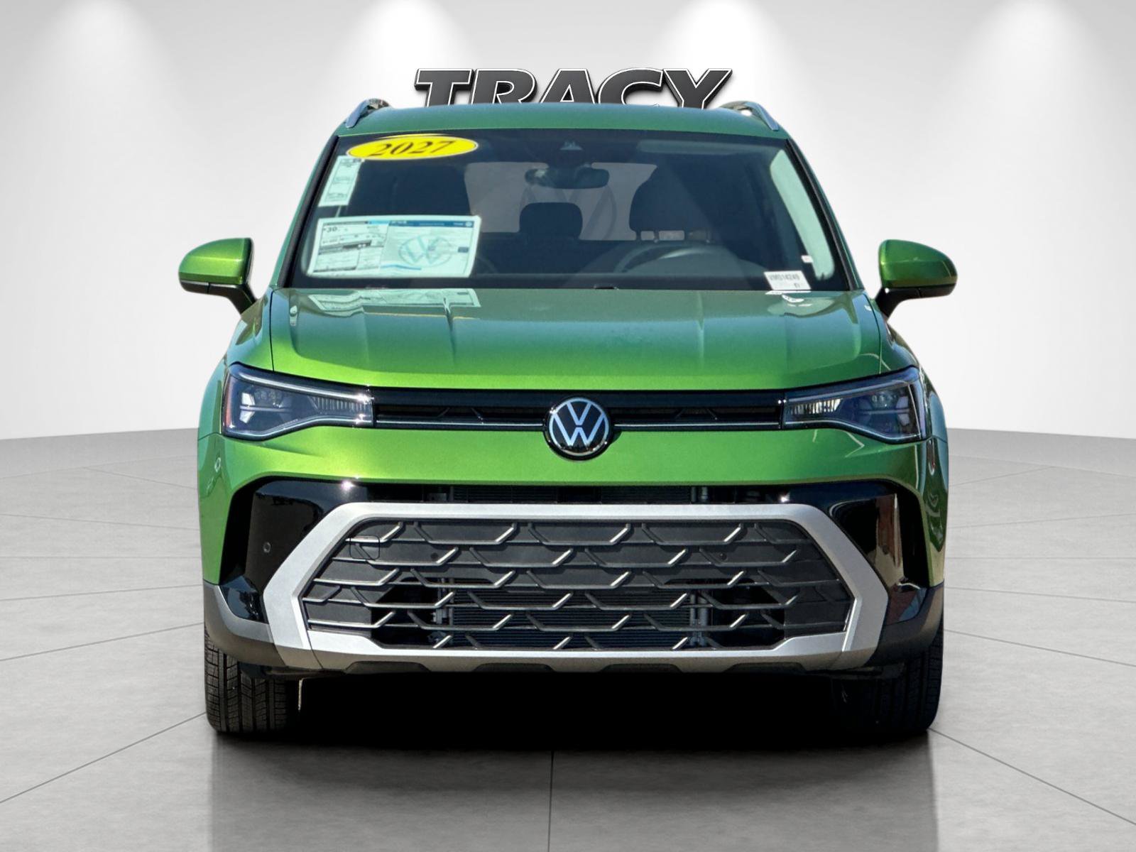 New 2027 Volkswagen Taos SE FWD image 9