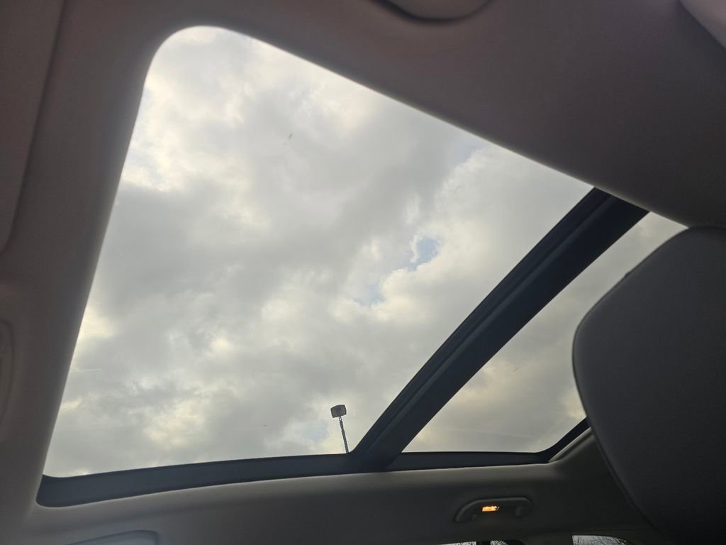 New 2026 Mercedes-Benz GLS 450 4MATIC image 3