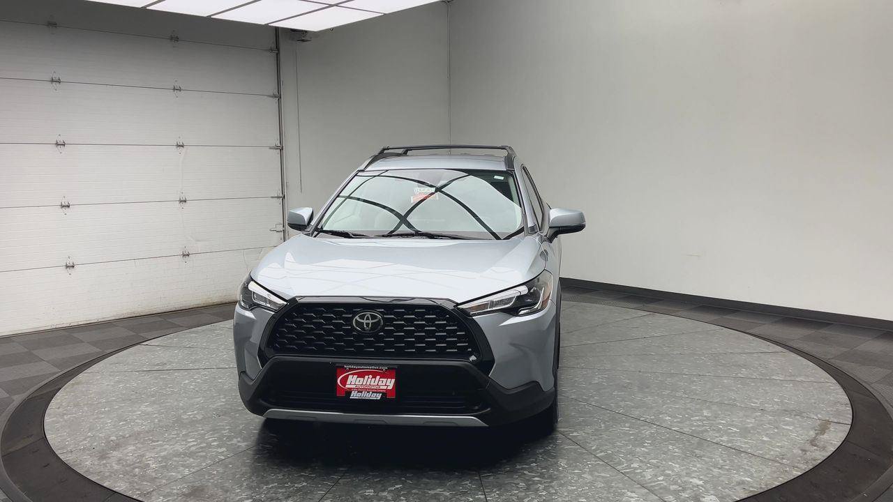 Used 2022 Toyota Corolla Cross LE AWD/4WD image 29