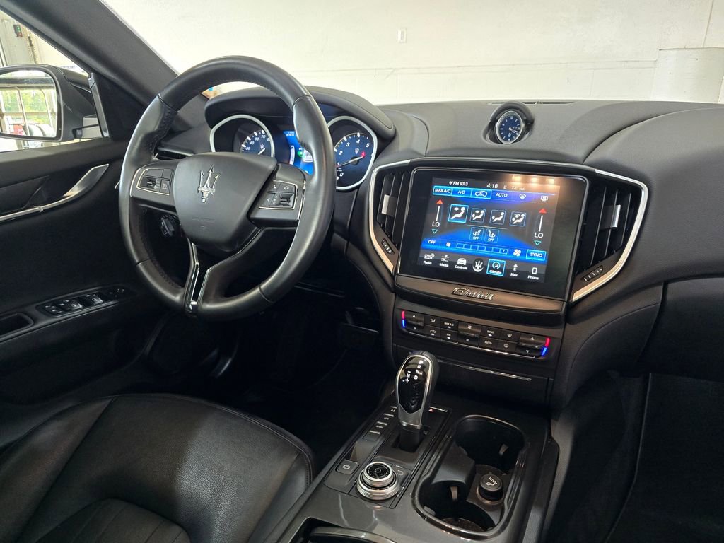 Used 2018 Maserati Ghibli image 28