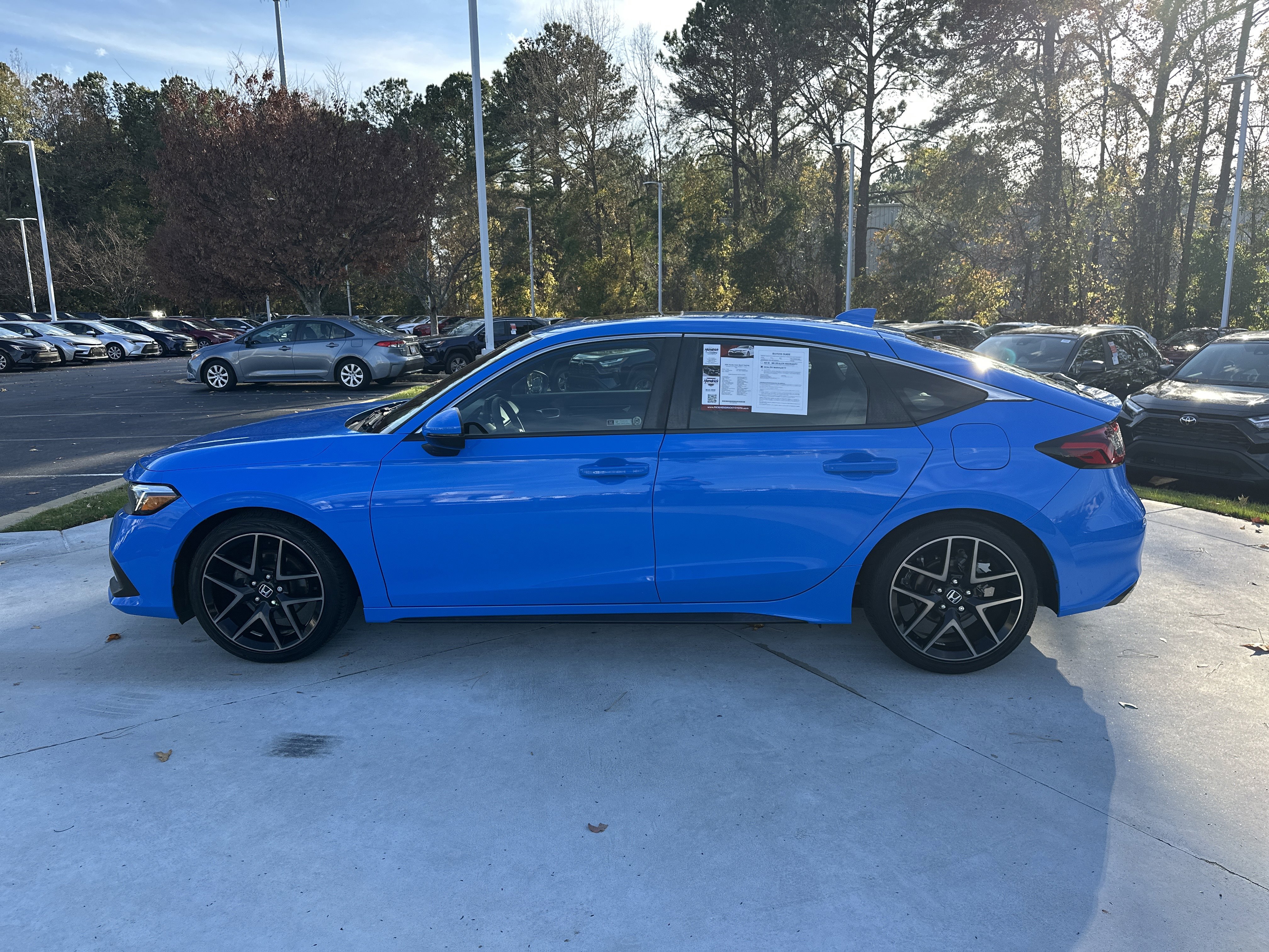 Used 2022 Honda Civic Sport Touring image 7