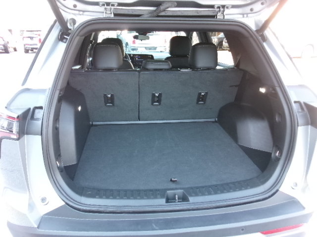 Used 2026 Chevrolet Equinox LT w/ Convenience Package II FWD image 15