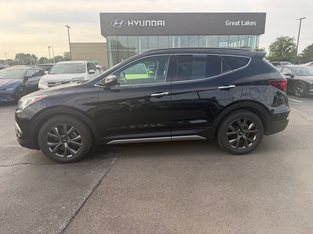 Used 2018 Hyundai Santa Fe Sport w/ 2.0T Ultimate Tech Package 05