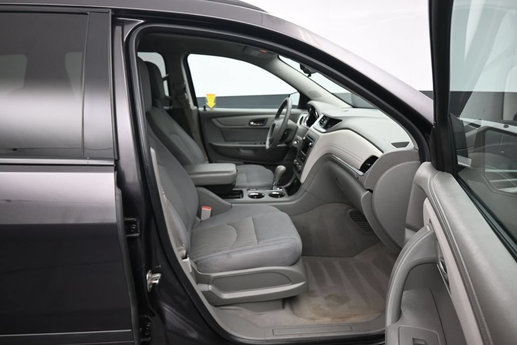 Used 2016 Chevrolet Traverse LS FWD image 50