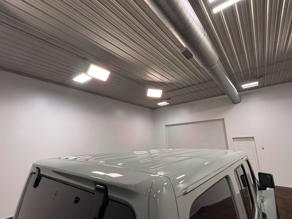 Used 2023 Jeep Wrangler Unlimited Rubicon w/ Cold Weather Group image 44
