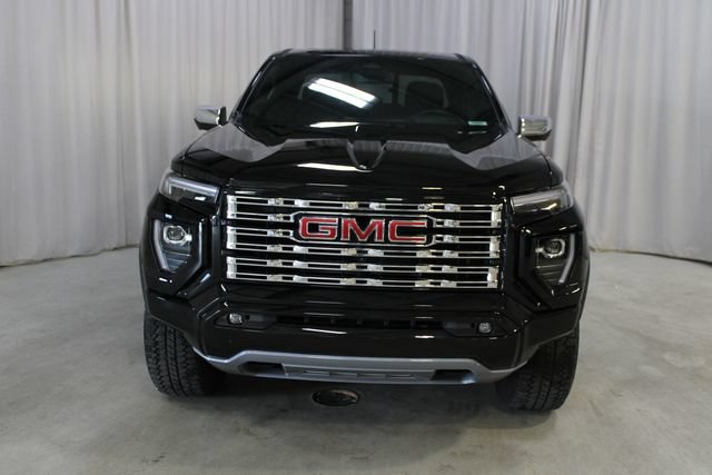 Used 2025 GMC Canyon Denali AWD/4WD image 29