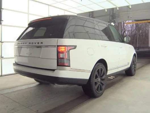 Used 2017 Land Rover Range Rover Supercharged image 6