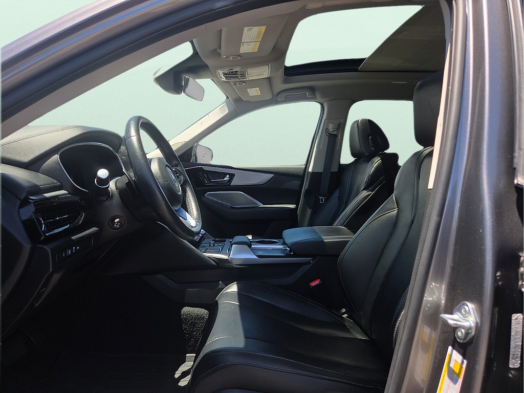 Used 2023 Acura MDX FWD w/ Technology Package image 16