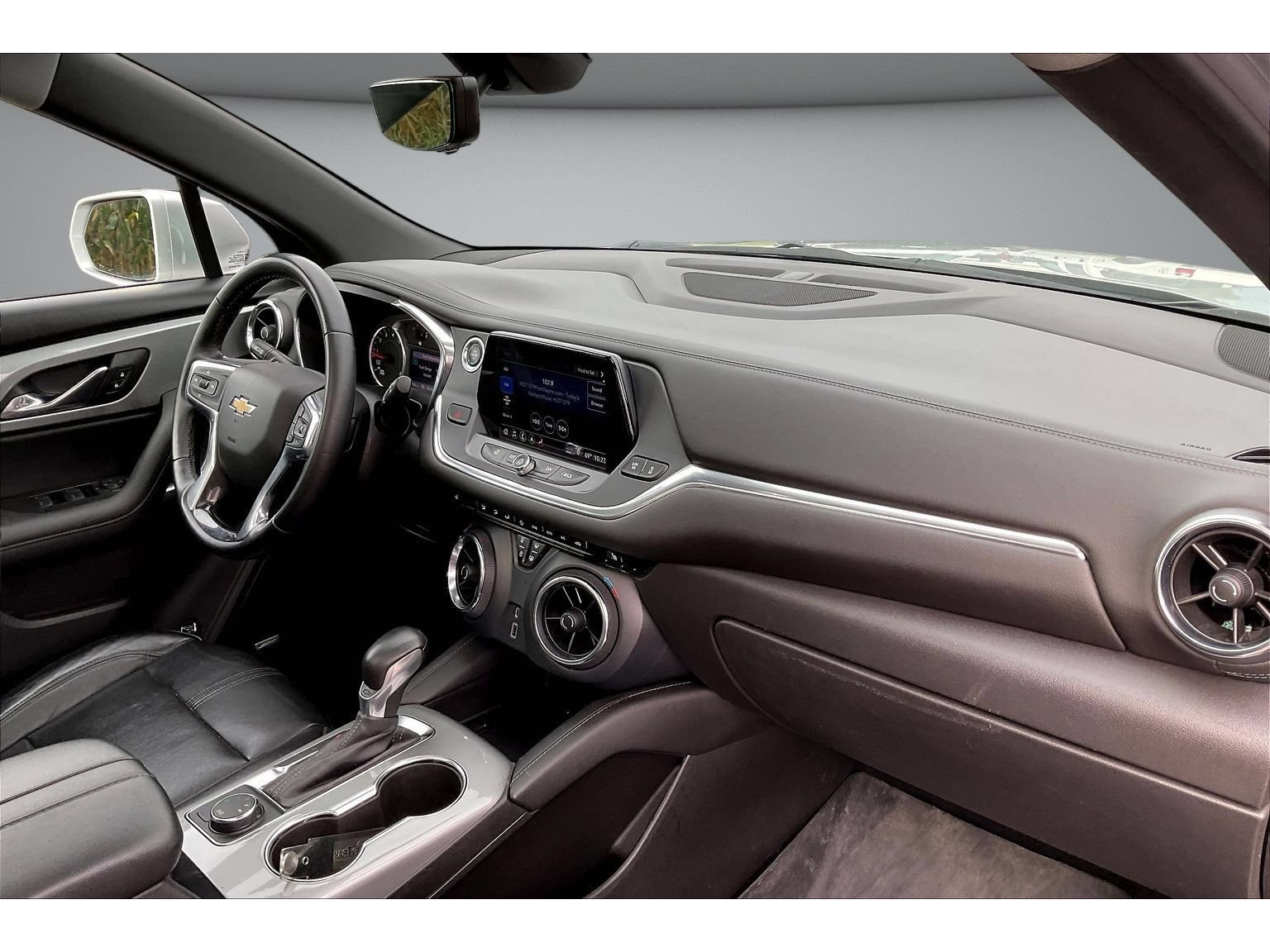 Used 2019 Chevrolet Blazer LT AWD/4WD image 46