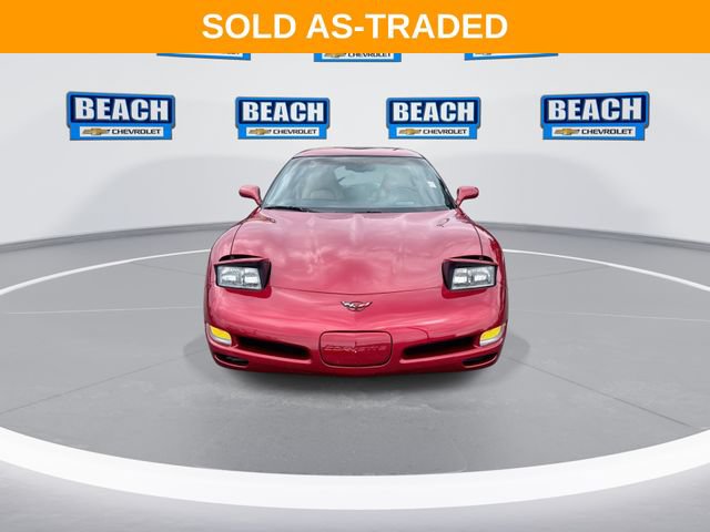 Used 2004 Chevrolet Corvette Coupe w/ Roof Package RWD image 3