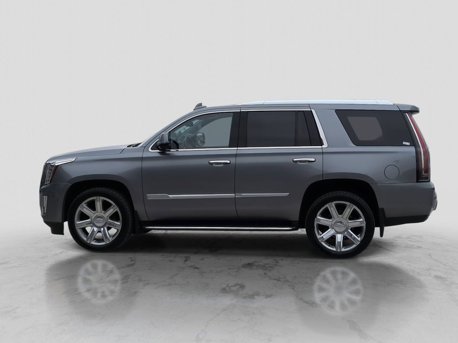 Used 2020 Cadillac Escalade Luxury image 3