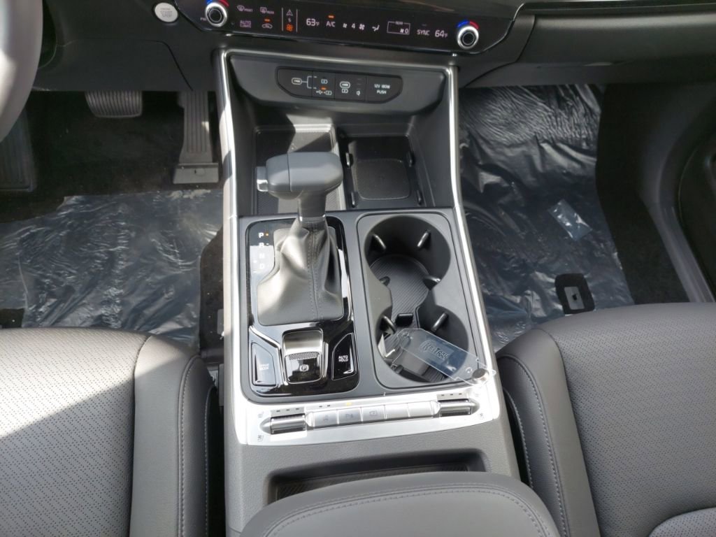 New 2026 Kia Carnival SX Prestige FWD image 16