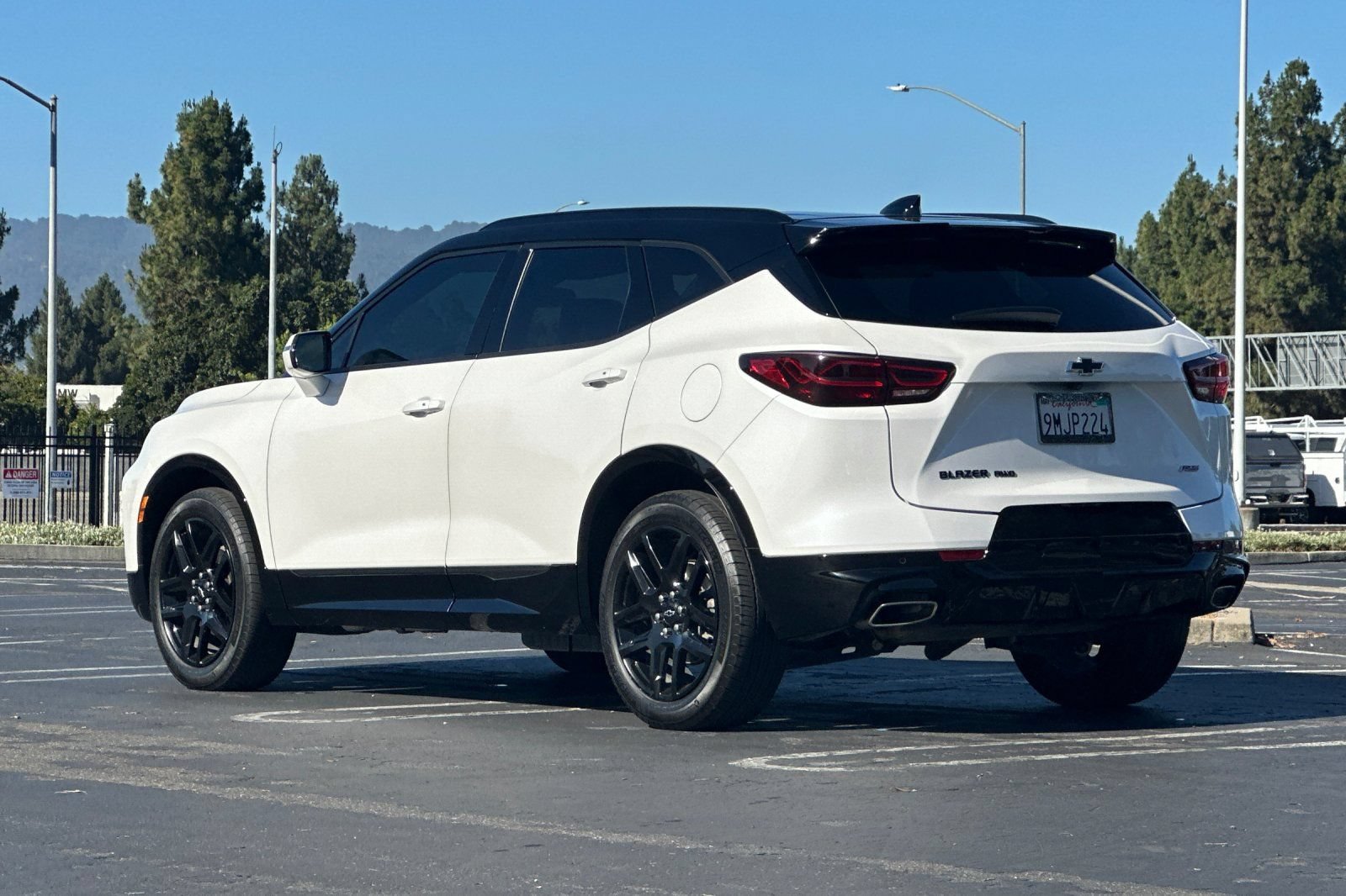 Used 2023 Chevrolet Blazer RS w/ Enhanced Convenience Package AWD/4WD image 6