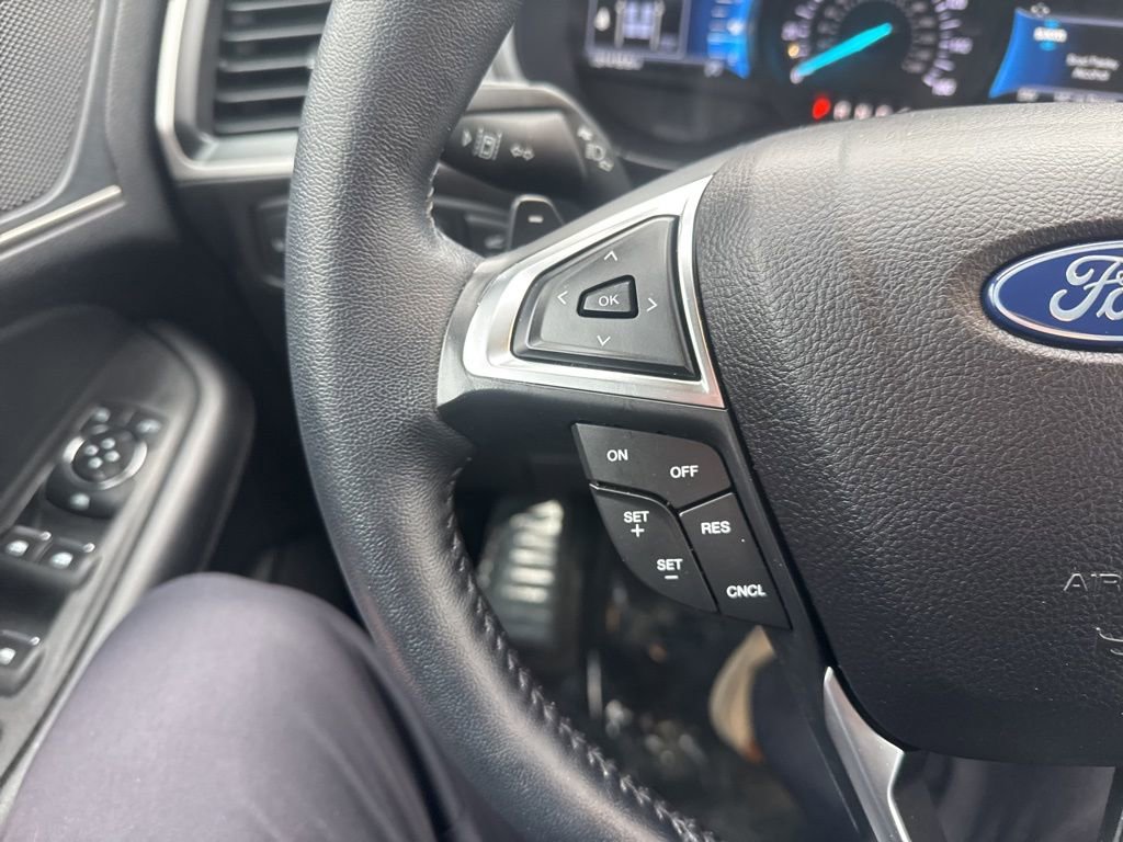 Used 2022 Ford Edge SEL w/ Convenience Package image 11