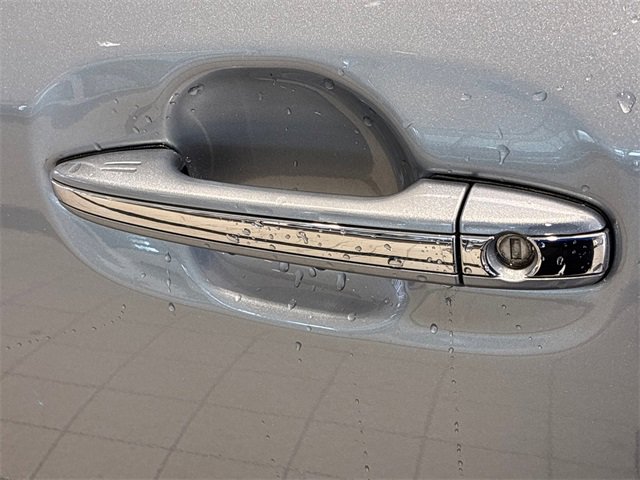 Used 2014 Toyota Sienna XLE image 10