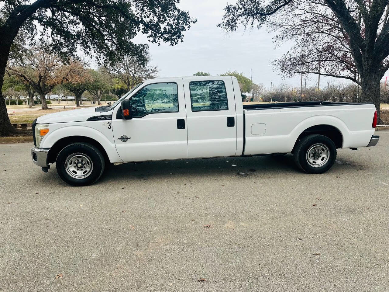 Used 2015 Ford F350 XL w/ Power Equipment Group RWD image 5