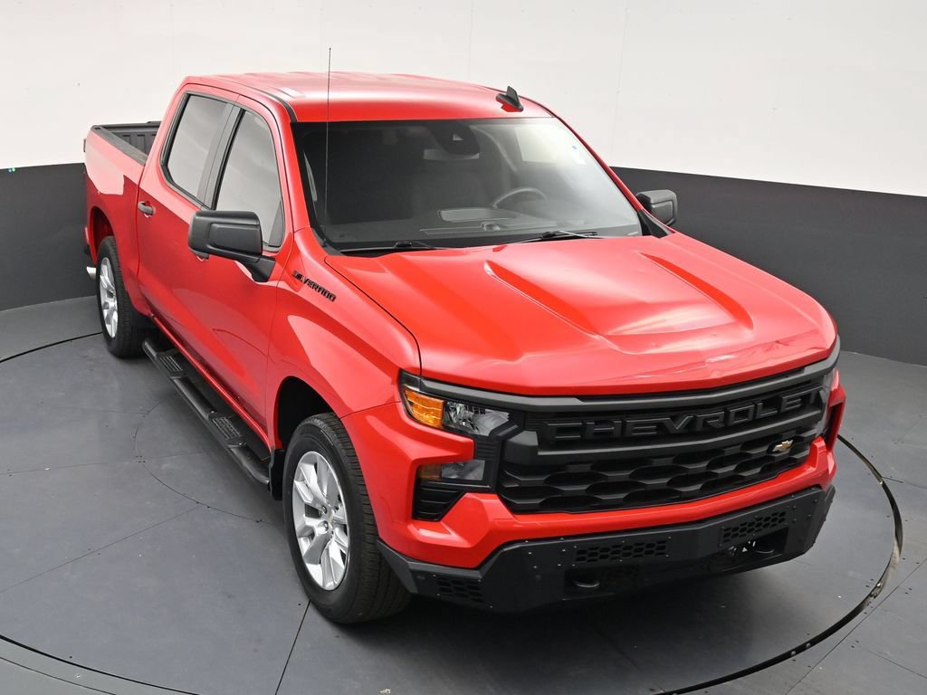 Used 2022 Chevrolet Silverado 1500 Custom w/ LPO, Dark Essentials Package RWD image 18