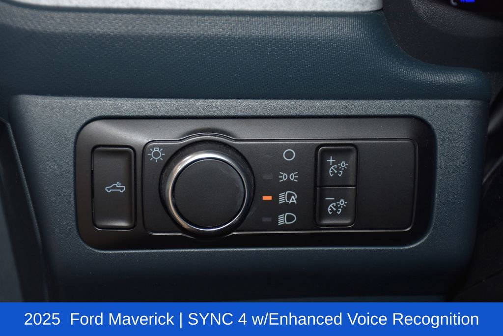 Used 2025 Ford Maverick XLT w/ XLT Luxury Package image 8