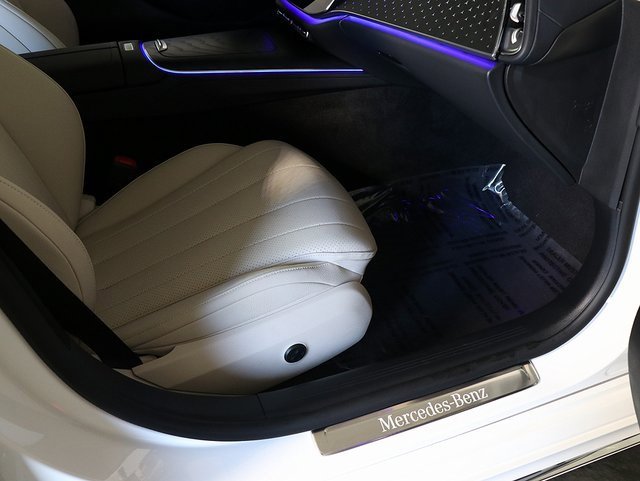 Used 2024 Mercedes-Benz E 350 4MATIC Sedan image 36