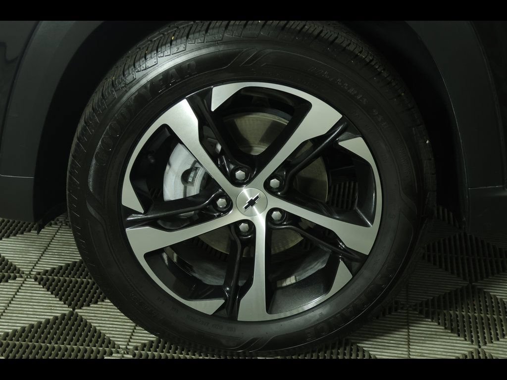 Used 2026 Chevrolet Trax RS w/ Driver Confidence Package FWD image 11