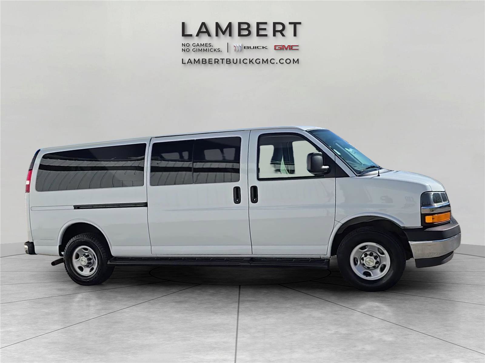 Used 2023 Chevrolet Express 3500 LT w/ LT Preferred Equipment Group image 6