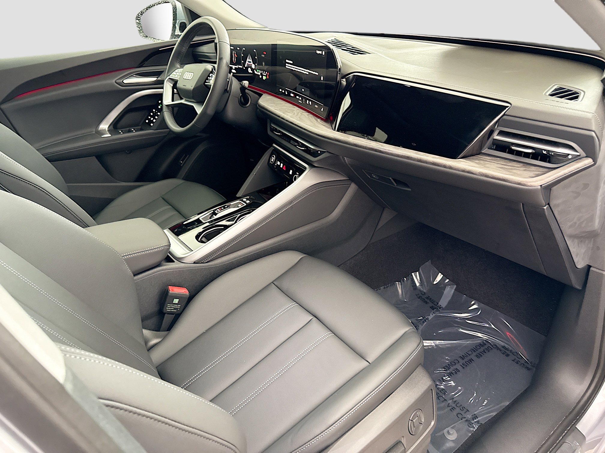 New 2025 Audi Q5 Premium image 13