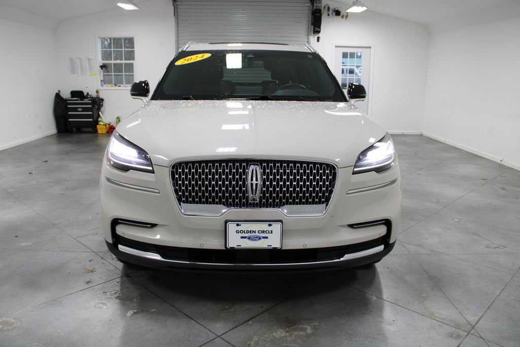 Used 2024 Lincoln Aviator Reserve w/ Equipment Group 201A video 3