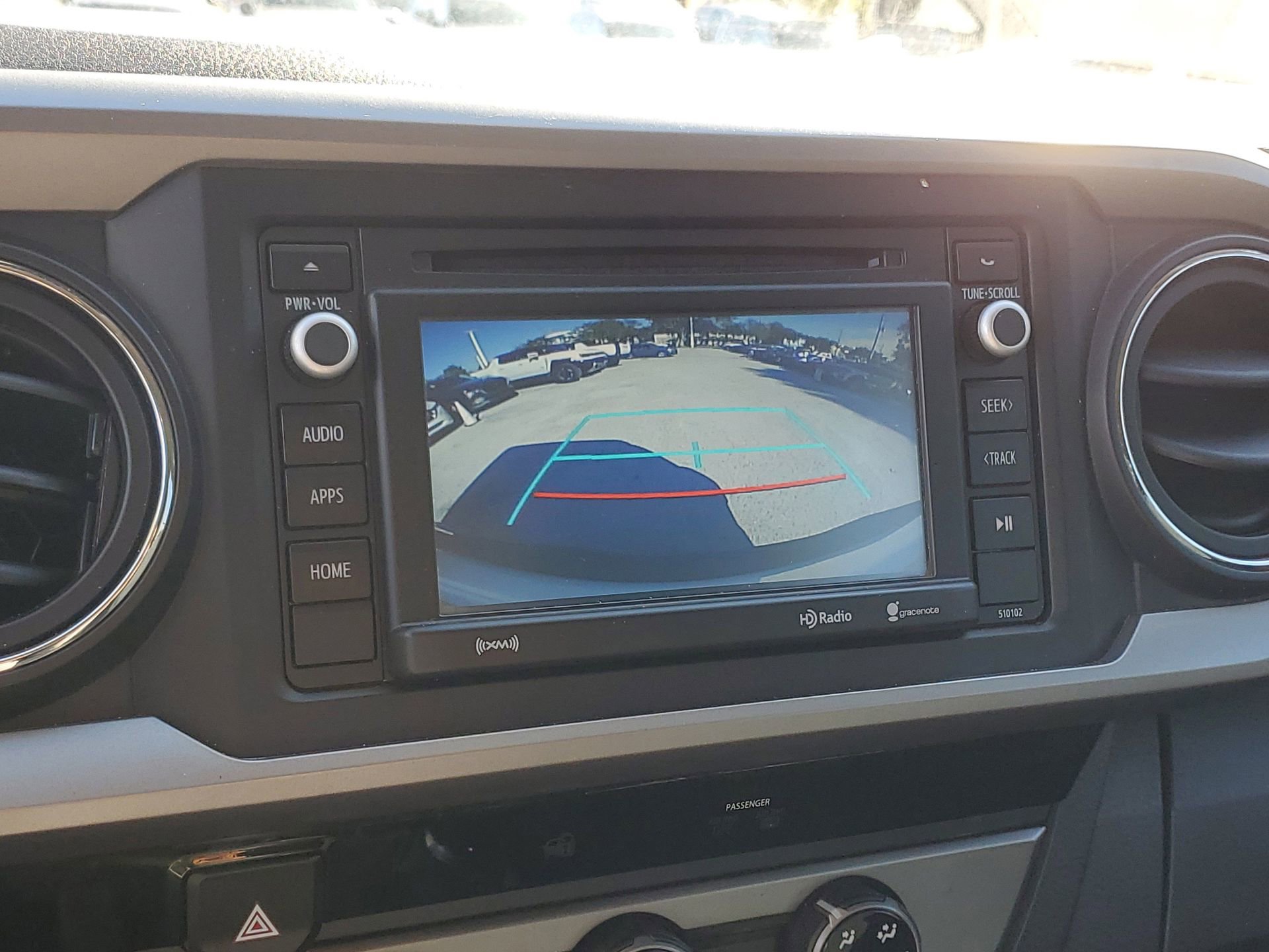 Used 2017 Toyota Tacoma SR5 w/ Tow Package image 10