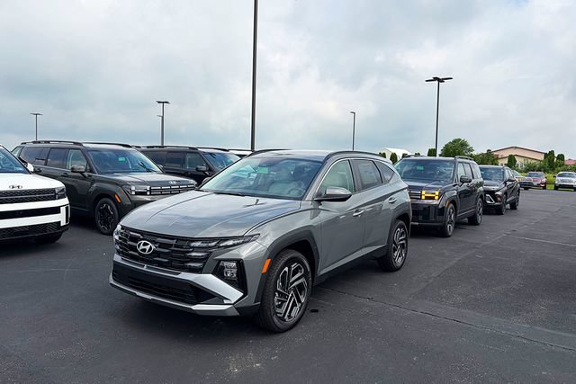 New 2026 Hyundai Tucson SEL Plus AWD/4WD image 3