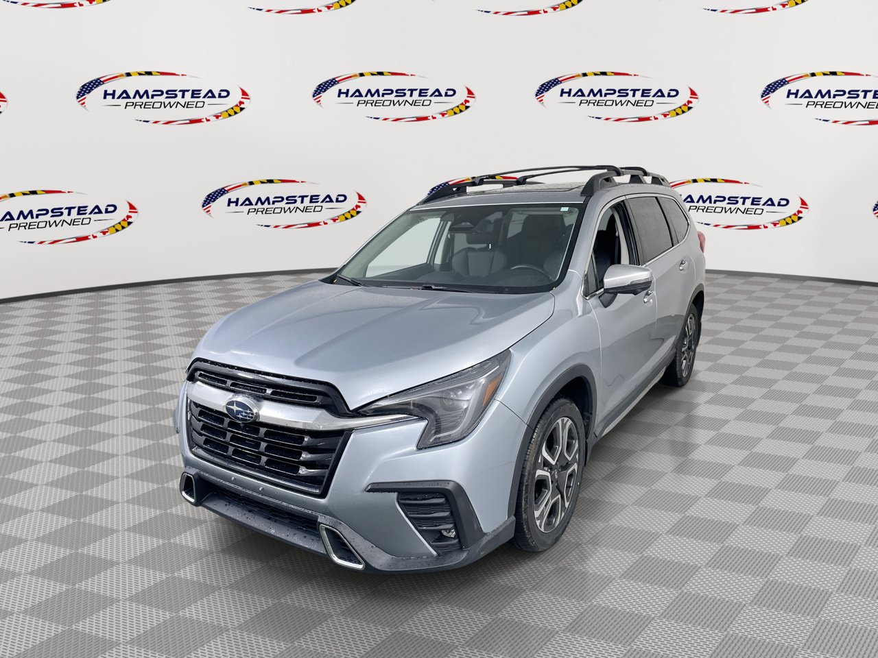 Used 2023 Subaru Ascent Touring AWD/4WD image 1
