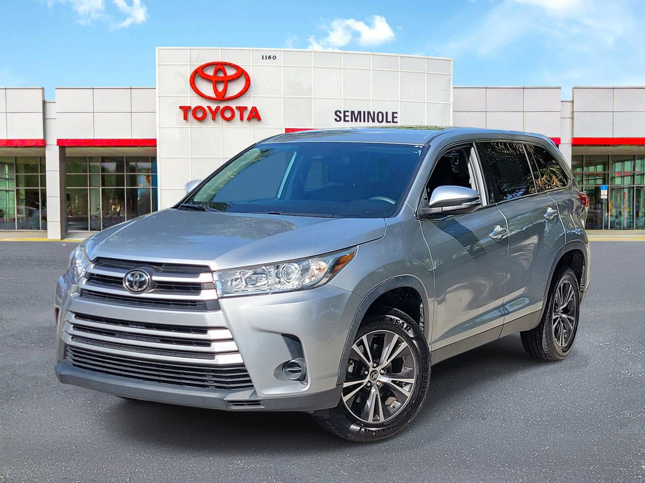 Used 2019 Toyota Highlander LE