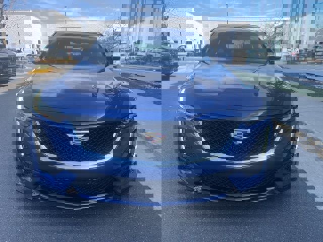 Used 2020 Cadillac CT5 Sport image 2