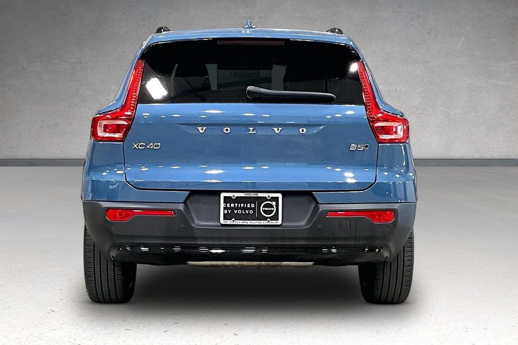 Certified 2023 Volvo XC40 B5 Plus w/ Protection Package Premier AWD/4WD image 5
