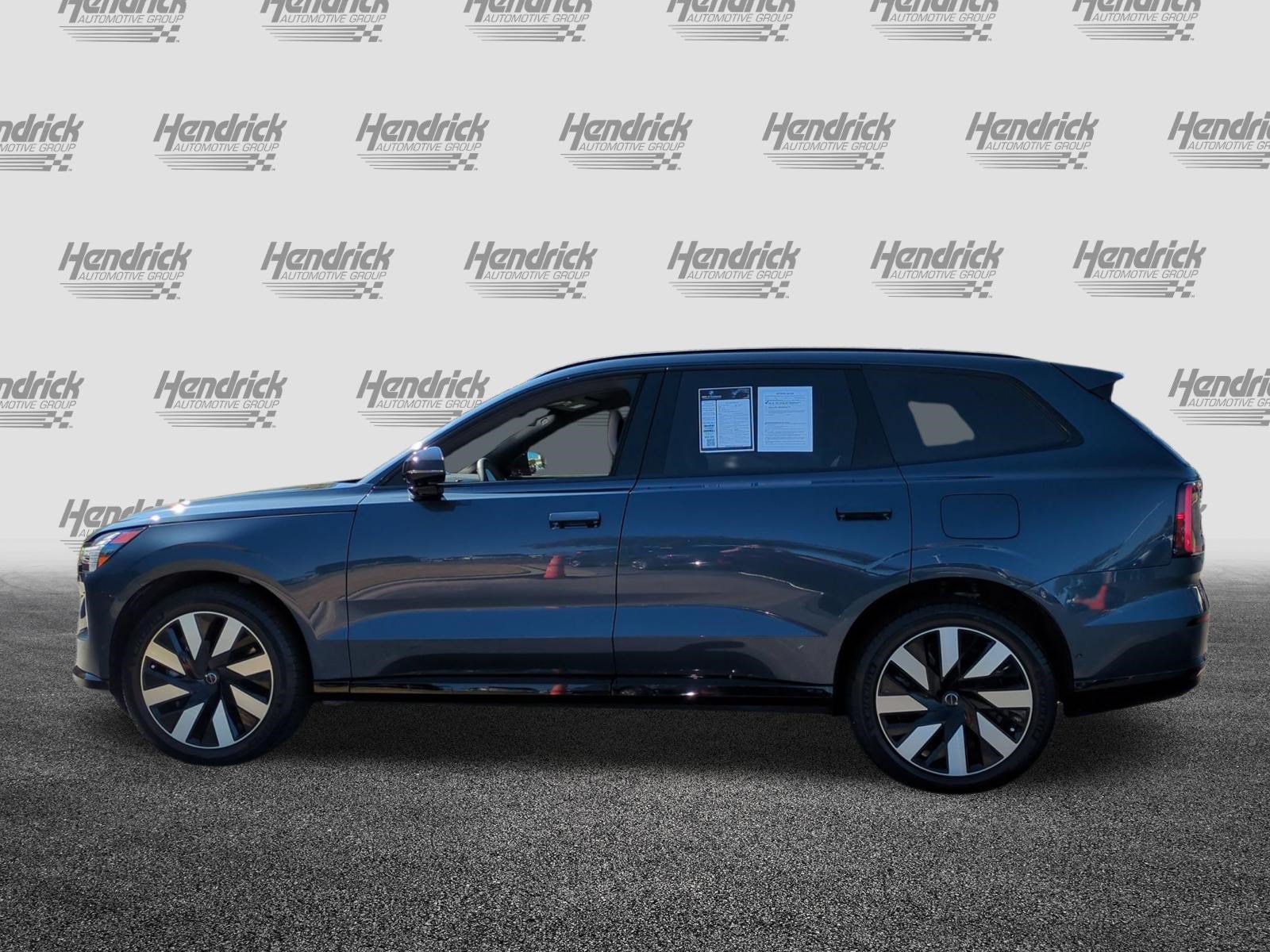 Used 2025 Volvo EX90 Ultra AWD/4WD image 7