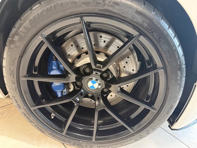 Used 2018 BMW M3 RWD image 5