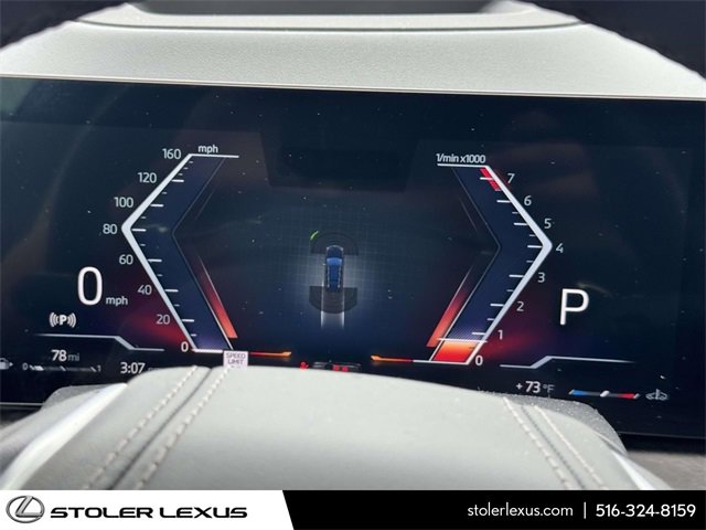 Used 2024 BMW X7 xDrive40i w/ Executive Package image 34