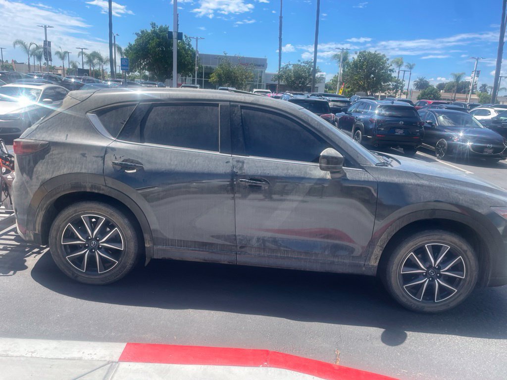 Used 2018 MAZDA CX-5 Touring w/ Preferred Equipment Package AWD/4WD image 31