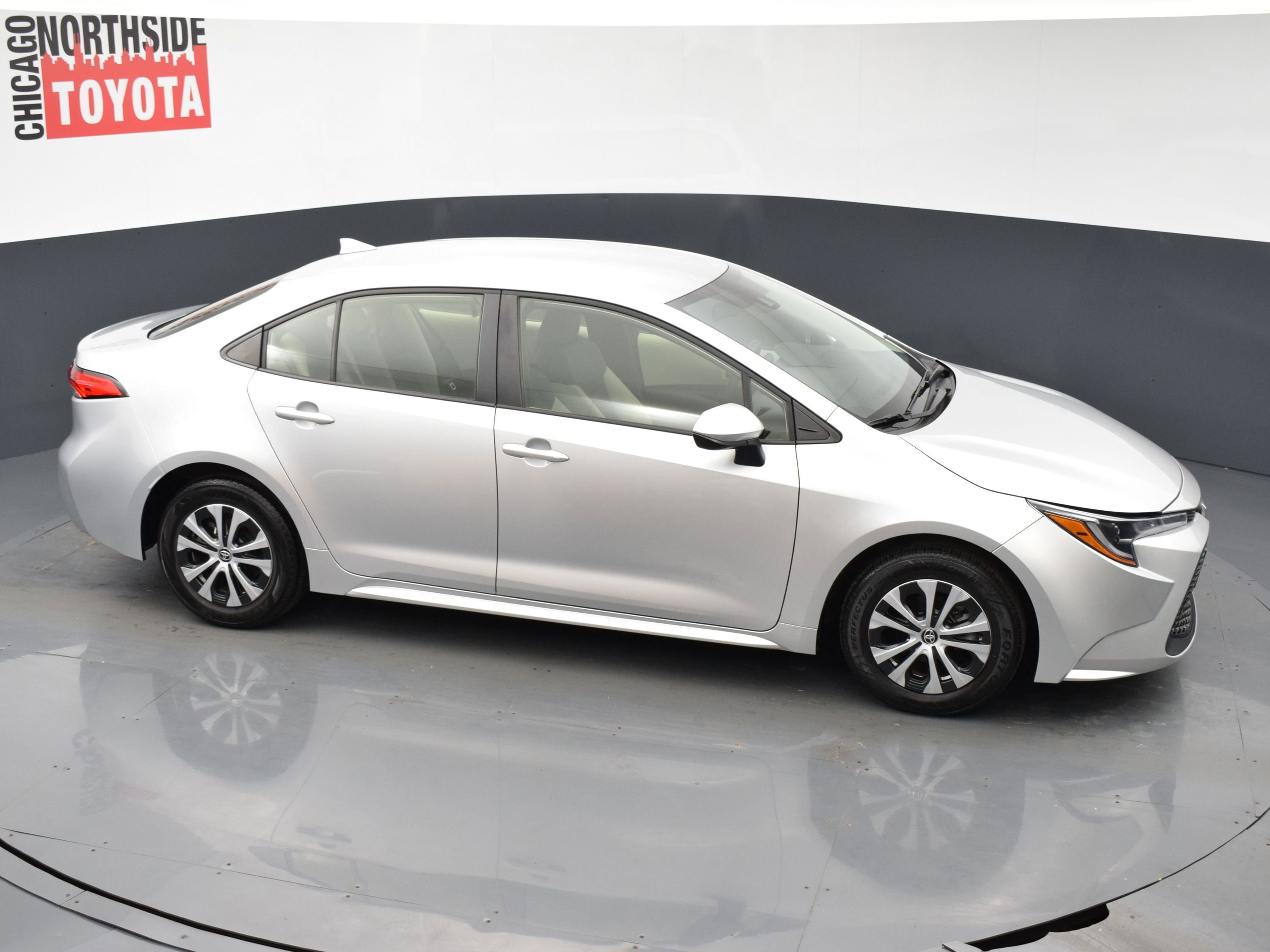 Used 2022 Toyota Corolla LE image 20