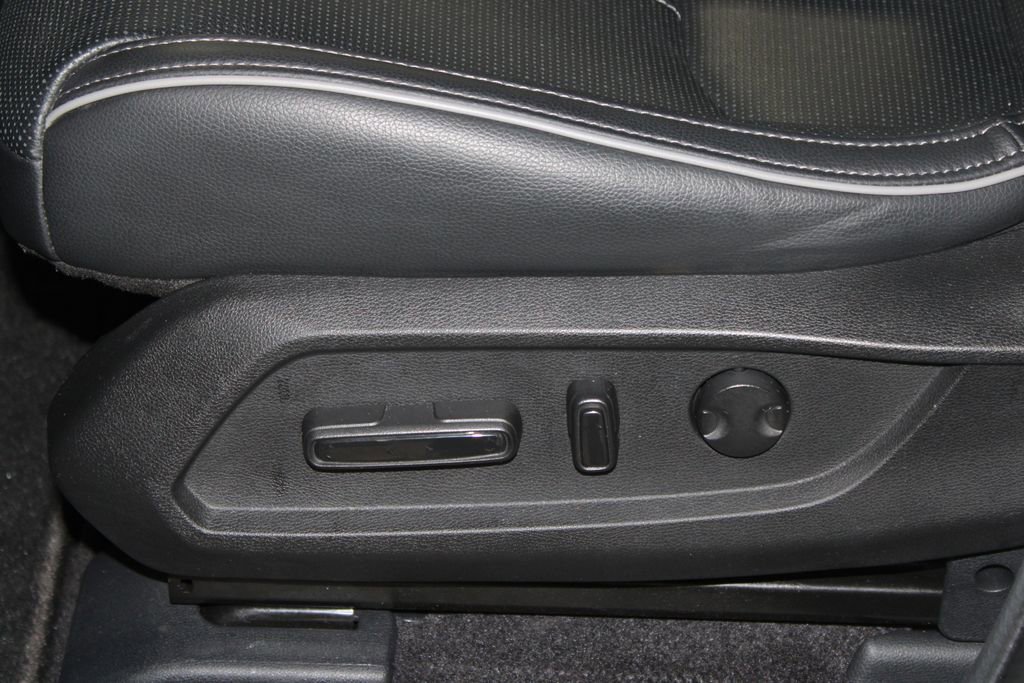 Used 2024 Honda Pilot Elite image 13