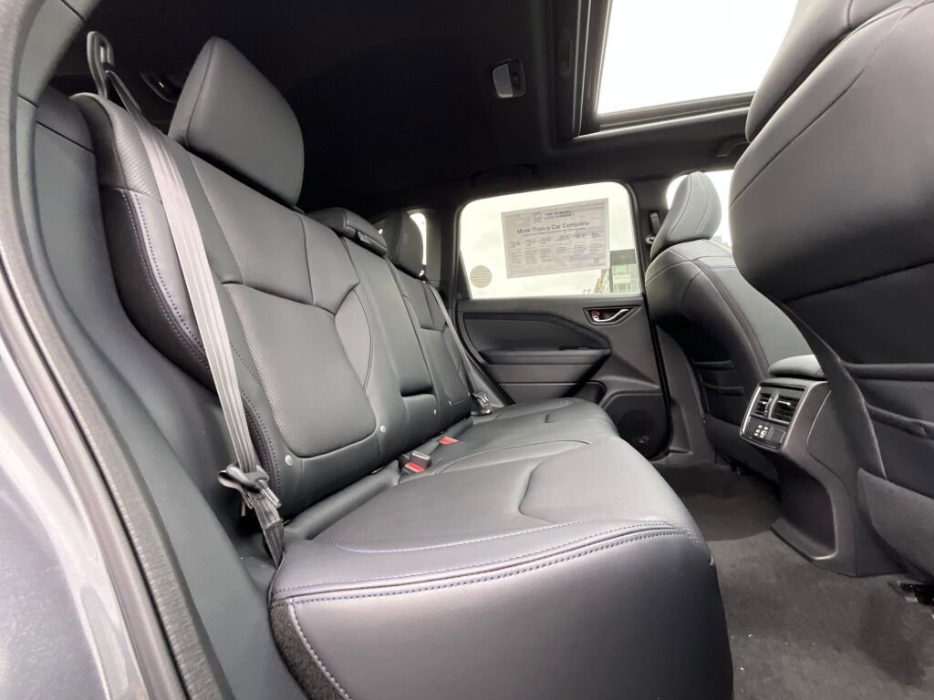 Certified 2025 Subaru Forester Limited image 15