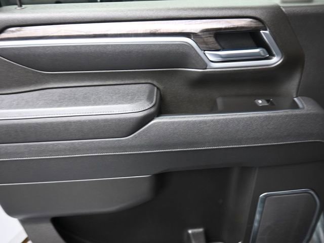 Used 2025 Chevrolet Silverado 3500 LTZ w/ LTZ Plus Package image 19