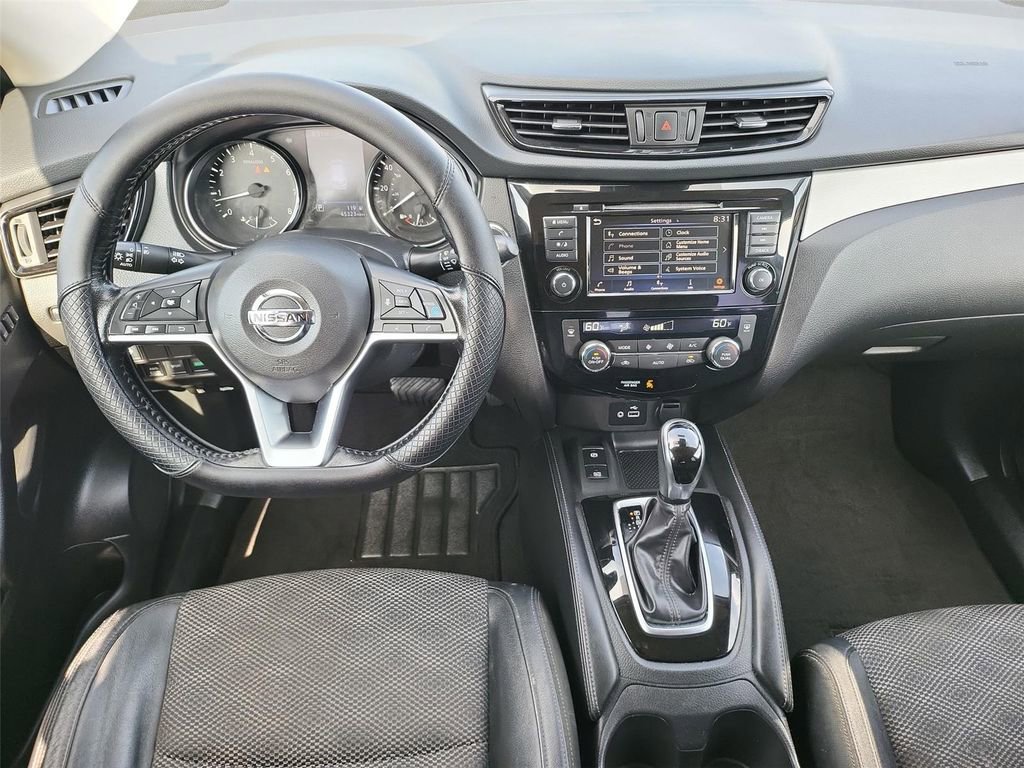 Used 2020 Nissan Rogue Sport SV w/ Technology Package image 12